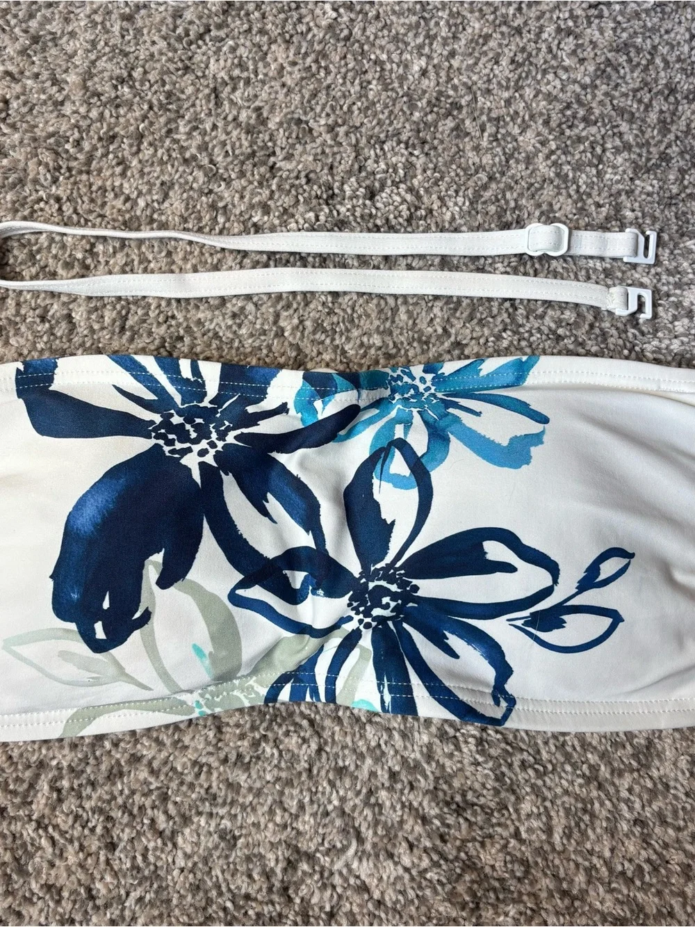 Carmen Marc Valvo White Bandeau Bikini Top with Blue Floral Print - Picture 1 of 4